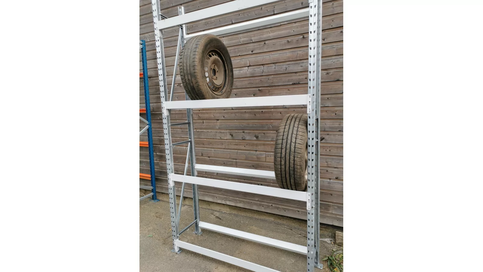 Rack à pneu d'occasion