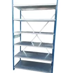 Rayonnage à tablettes d'occasion comme neuf