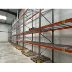 Arrivage d'un lot de rack à palettes