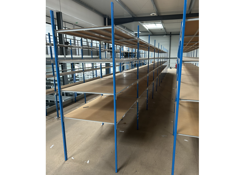 Arrivage rayonnage à tablettes tubulaires M-D-R