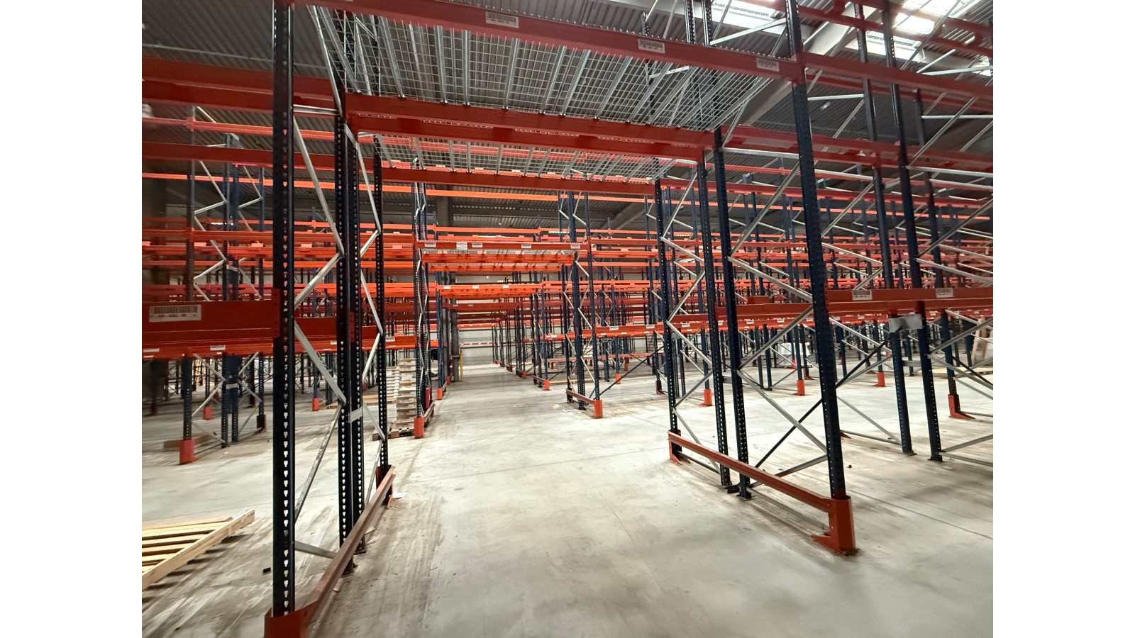 Nouvel arrivage de rack à palettes Mecalux