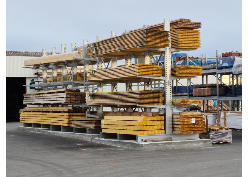 Le rayonnage cantilever au service des professionnels du stockage et du négoce