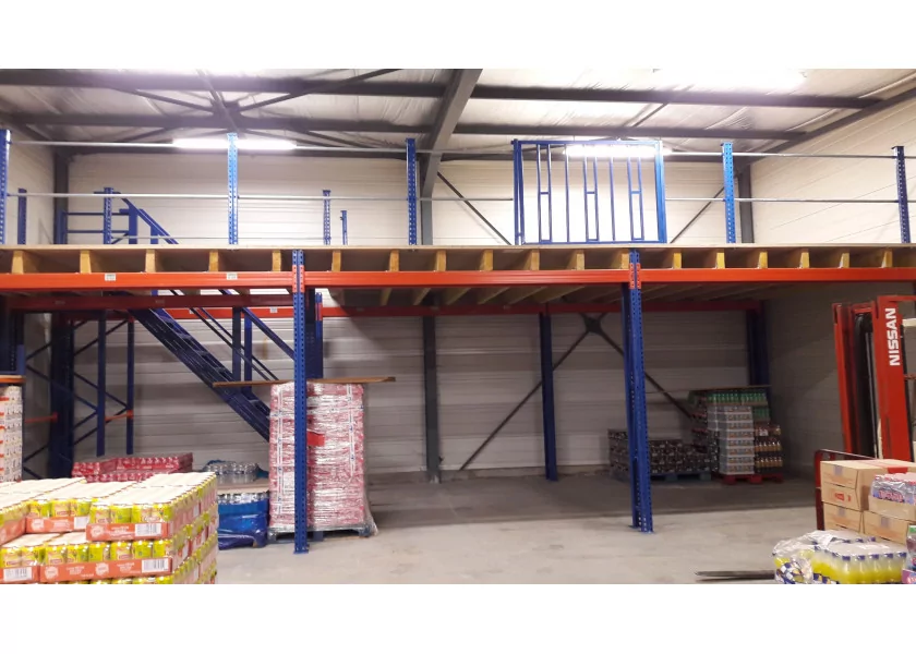 Plateforme de stockage 25 m² / Lot 52