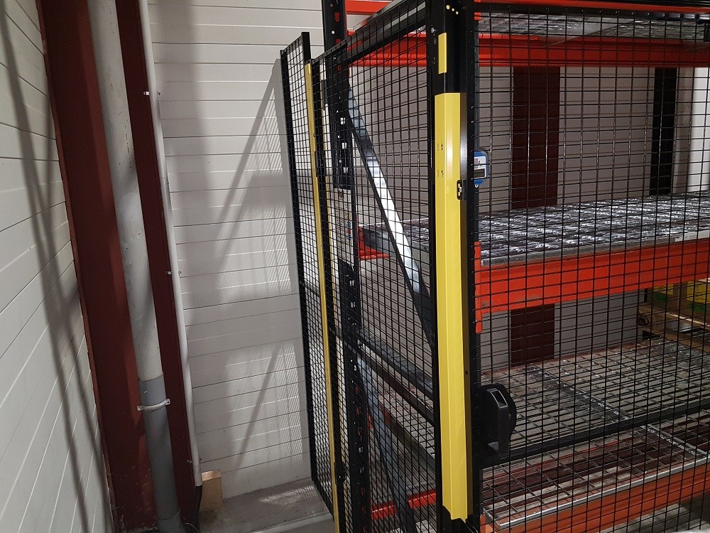 Grille pour rayonnage  300X500mm - P500 - CODIGEL main image 1